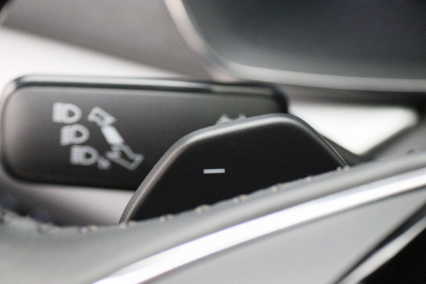 Škoda Octavia Combi 1.4 TSI iV PHEV Sportline Business LED, Head-Up, Apple Carplay, Memory, Keyless, ACC, Afn. Trekhaak, 18"
