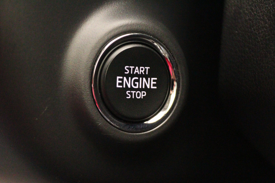 Škoda Octavia Combi 1.4 TSI iV PHEV Sportline Business LED, Head-Up, Apple Carplay, Memory, Keyless, ACC, Afn. Trekhaak, 18"