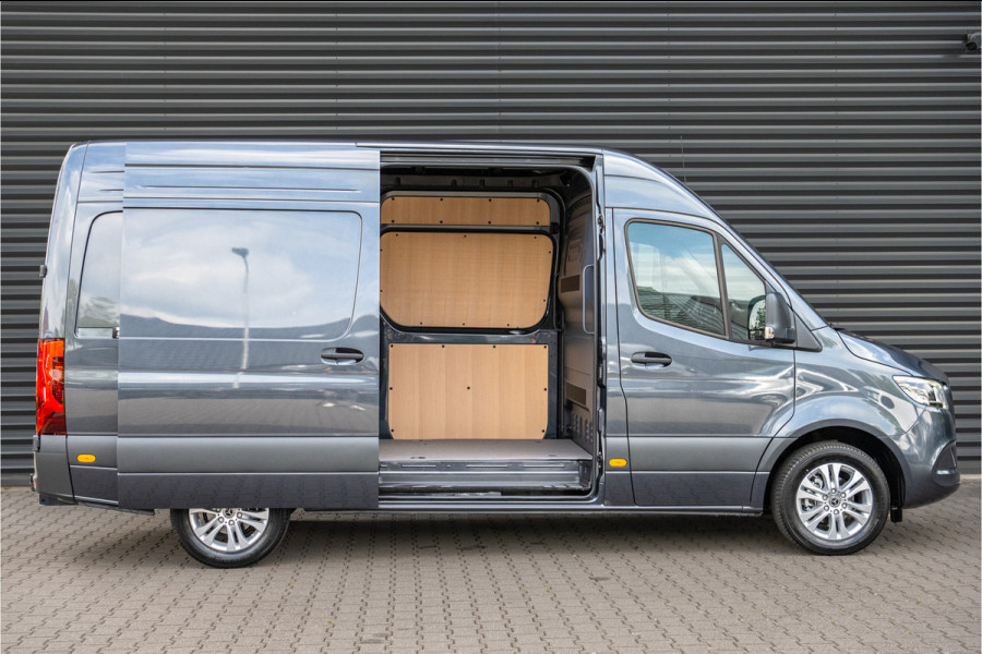 Mercedes-Benz Sprinter 319 CDI L2H2 -2x schuifdeur-LED-3500kg haak