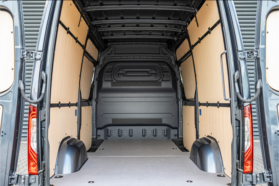 Mercedes-Benz Sprinter 319 CDI L2H2 -2x schuifdeur-LED-3500kg haak
