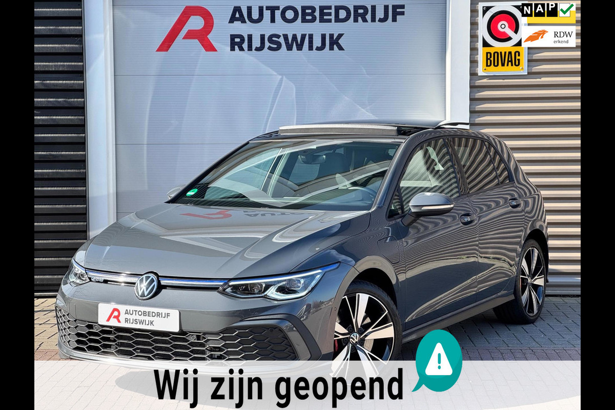 Volkswagen Golf 1.4 eHybrid GTE Pano/HuD/Camera/Matrix