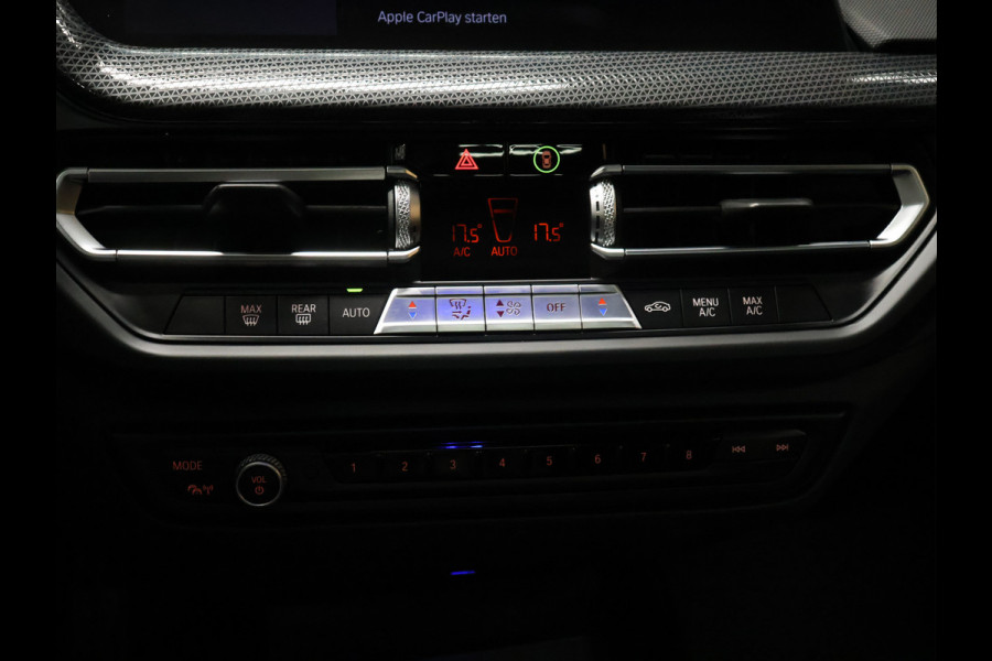 BMW 2 Serie Gran Coupé 218i M Sport [SCHUIFKANTELDAK, CAMERA, PDC V+A, ADAPTIVE CRUISE CONTROL, APPLE CARPLAY, ANDROID, SFEERVERLICHTING, NAVIGATIE, NIEUWSTAAT]