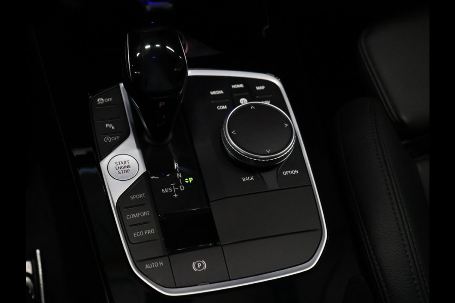 BMW 2 Serie Gran Coupé 218i M Sport [SCHUIFKANTELDAK, CAMERA, PDC V+A, ADAPTIVE CRUISE CONTROL, APPLE CARPLAY, ANDROID, SFEERVERLICHTING, NAVIGATIE, NIEUWSTAAT]