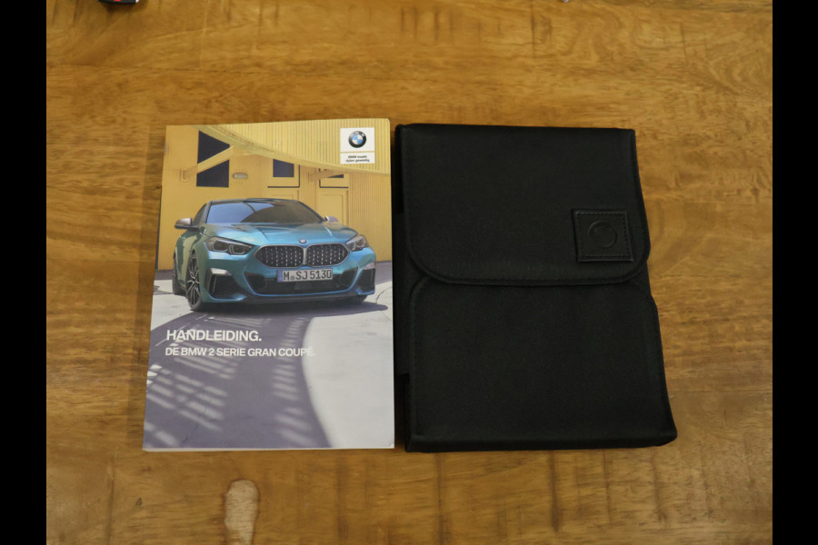 BMW 2 Serie Gran Coupé 218i M Sport [SCHUIFKANTELDAK, CAMERA, PDC V+A, ADAPTIVE CRUISE CONTROL, APPLE CARPLAY, ANDROID, SFEERVERLICHTING, NAVIGATIE, NIEUWSTAAT]