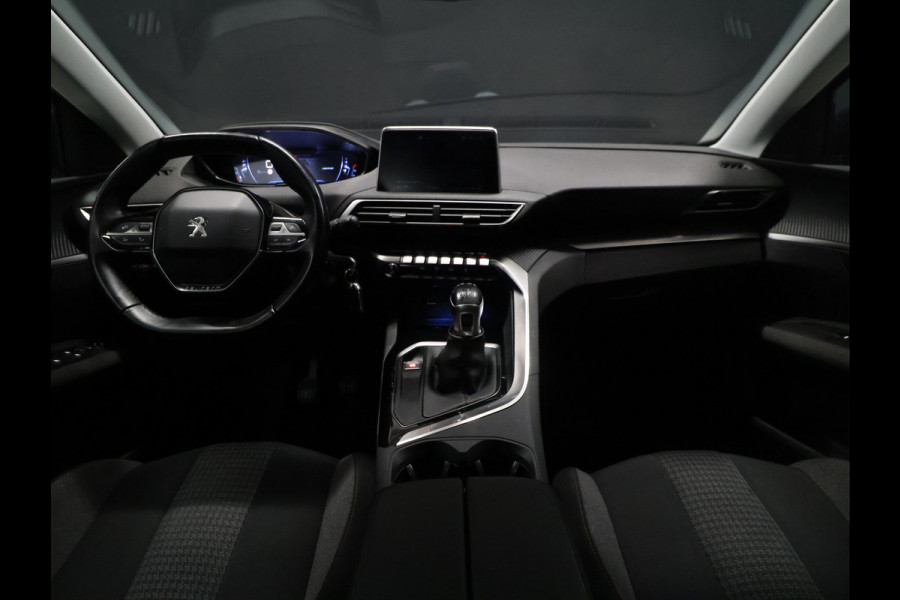 Peugeot 3008 1.2 PureTech Blue Lease Executive [APPLE CARPLAY, ANDROID AUTO, CRUISE CONTROL, PDC ACHTER, NAVIGATIE, AIRCO, NIEUWSTAAT]