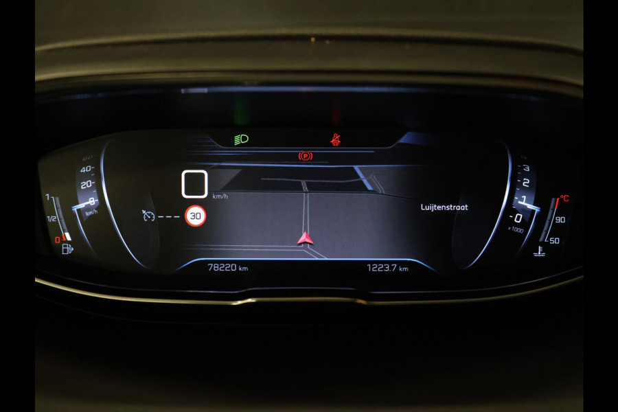 Peugeot 3008 1.2 PureTech Blue Lease Executive [APPLE CARPLAY, ANDROID AUTO, CRUISE CONTROL, PDC ACHTER, NAVIGATIE, AIRCO, NIEUWSTAAT]