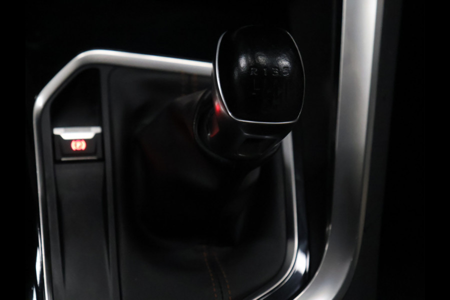 Peugeot 3008 1.2 PureTech Blue Lease Executive [APPLE CARPLAY, ANDROID AUTO, CRUISE CONTROL, PDC ACHTER, NAVIGATIE, AIRCO, NIEUWSTAAT]