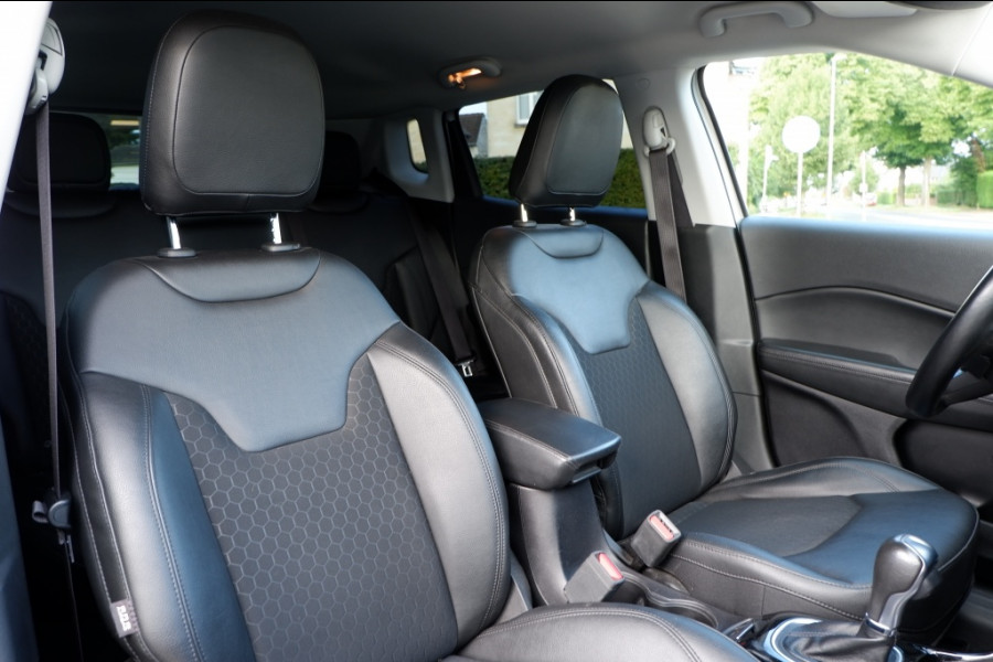 Jeep Compass 1.3T NightEagle L.Edition Autom 150PK / Trekhaak / INCL. 12 maan