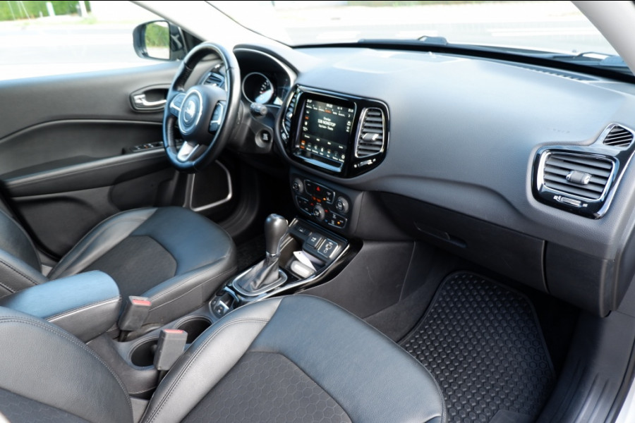 Jeep Compass 1.3T NightEagle L.Edition Autom 150PK / Trekhaak / INCL. 12 maan