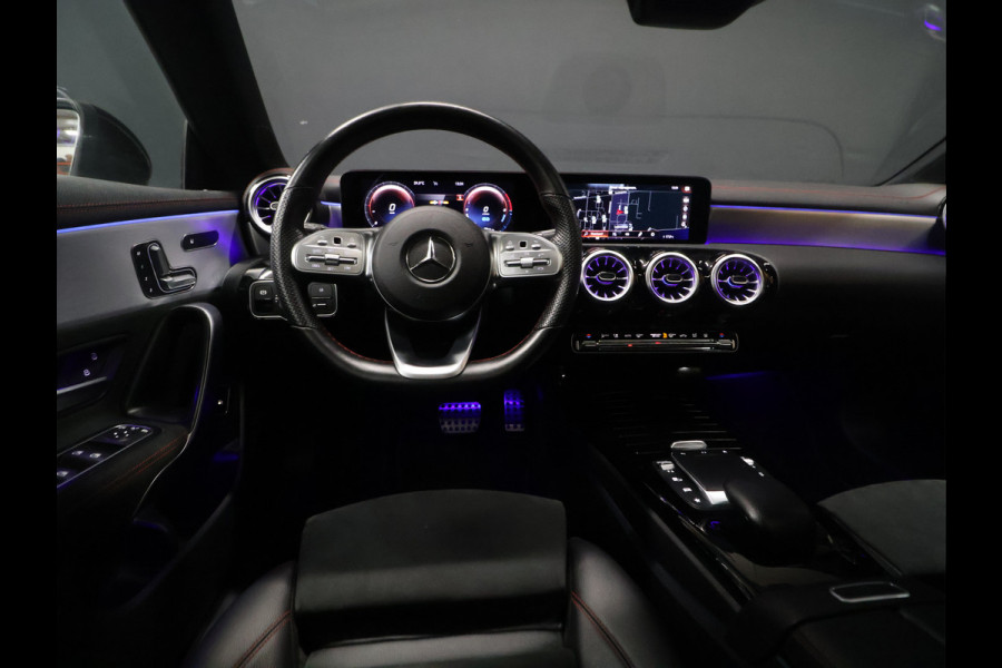 Mercedes-Benz CLA-Klasse Shooting Brake 250 e Business Solution AMG Limited [SCHUIFKANTELDAK, MEMORY SEATS, CAMERA, PDC V+A, CRUISE CONTROL, SFEERVERLICHTING, STOELVERWARMING, BLUETOOTH, NAVIGATIE, AIRCO, AMG PAKKET, NIEUWSTAAT]