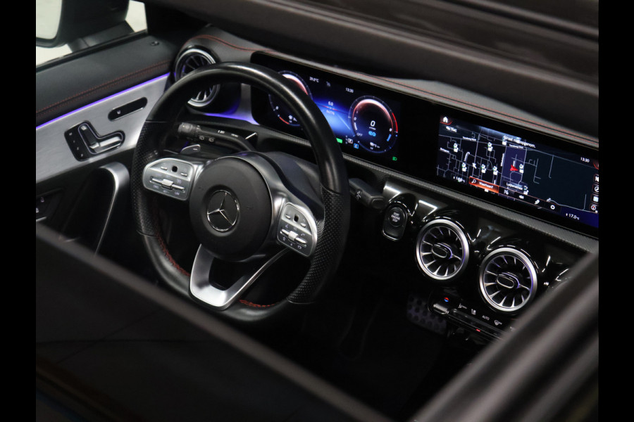Mercedes-Benz CLA-Klasse Shooting Brake 250 e Business Solution AMG Limited [SCHUIFKANTELDAK, MEMORY SEATS, CAMERA, PDC V+A, CRUISE CONTROL, SFEERVERLICHTING, STOELVERWARMING, BLUETOOTH, NAVIGATIE, AIRCO, AMG PAKKET, NIEUWSTAAT]