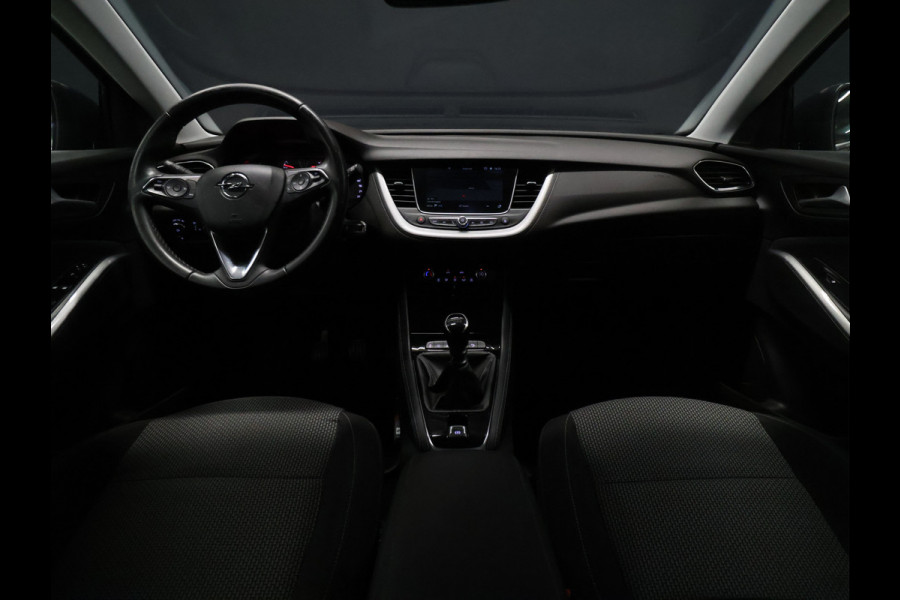 Opel Grandland X 1.2 Turbo Business Edition [APPLE CARPLAY, ANDROID AUTO, PDC V+A, CRUISE CONTROL, NAVIGATIE, AIRCONDITIONING, NIEUWSTAAT]