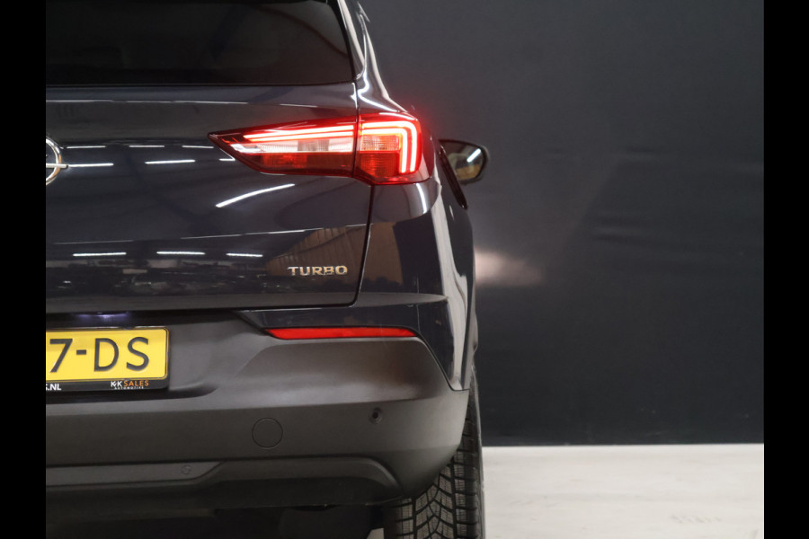 Opel Grandland X 1.2 Turbo Business Edition [APPLE CARPLAY, ANDROID AUTO, PDC V+A, CRUISE CONTROL, NAVIGATIE, AIRCONDITIONING, NIEUWSTAAT]