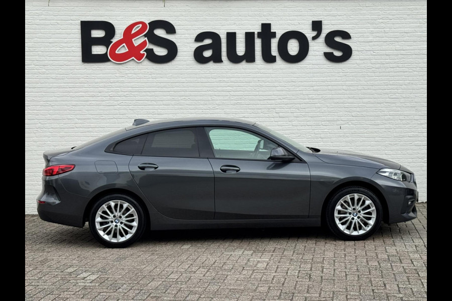 BMW 2 Serie Gran Coupé 218i Executive Adaptive cruise Climate control Keyless Navi Parkeersensoren Apple Carplay / Android Auto