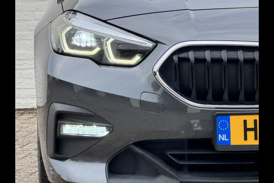 BMW 2 Serie Gran Coupé 218i Executive Adaptive cruise Climate control Keyless Navi Parkeersensoren Apple Carplay / Android Auto