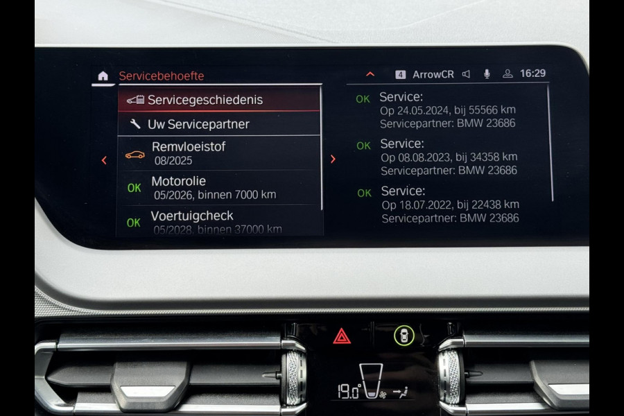 BMW 2 Serie Gran Coupé 218i Executive Adaptive cruise Climate control Keyless Navi Parkeersensoren Apple Carplay / Android Auto