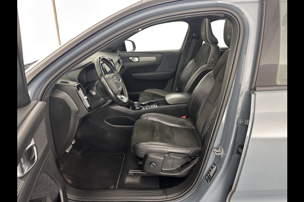 Volvo XC40 1.5 T5 Recharge R-Design (INCL.BTW) (INCL-BTW) *PANO | DIGI-COCKPIT | FULL-LED | BLIND-SPOT | PREMIUM-AUDIO | KEYLESS | APP.CONNECT | NAVI-FULLMAP | ALCANTARA-LEATHER | ECC | PDC | SPORT-SEATS | 19''ALU | TOWBAR*
