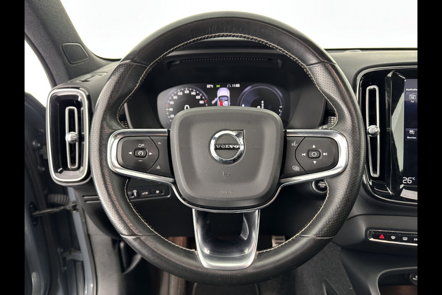 Volvo XC40 1.5 T5 Recharge R-Design (INCL.BTW) (INCL-BTW) *PANO | DIGI-COCKPIT | FULL-LED | BLIND-SPOT | PREMIUM-AUDIO | KEYLESS | APP.CONNECT | NAVI-FULLMAP | ALCANTARA-LEATHER | ECC | PDC | SPORT-SEATS | 19''ALU | TOWBAR*