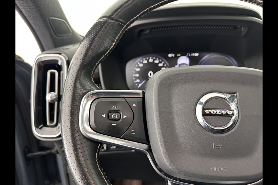 Volvo XC40 1.5 T5 Recharge R-Design (INCL.BTW) (INCL-BTW) *PANO | DIGI-COCKPIT | FULL-LED | BLIND-SPOT | PREMIUM-AUDIO | KEYLESS | APP.CONNECT | NAVI-FULLMAP | ALCANTARA-LEATHER | ECC | PDC | SPORT-SEATS | 19''ALU | TOWBAR*