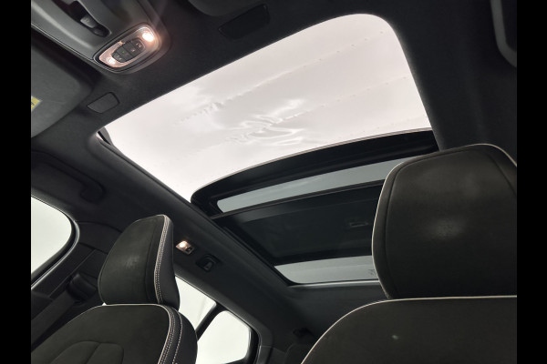 Volvo XC40 1.5 T5 Recharge R-Design (INCL.BTW) (INCL-BTW) *PANO | DIGI-COCKPIT | FULL-LED | BLIND-SPOT | PREMIUM-AUDIO | KEYLESS | APP.CONNECT | NAVI-FULLMAP | ALCANTARA-LEATHER | ECC | PDC | SPORT-SEATS | 19''ALU | TOWBAR*