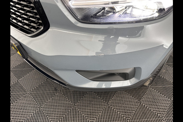 Volvo XC40 1.5 T5 Recharge R-Design (INCL.BTW) (INCL-BTW) *PANO | DIGI-COCKPIT | FULL-LED | BLIND-SPOT | PREMIUM-AUDIO | KEYLESS | APP.CONNECT | NAVI-FULLMAP | ALCANTARA-LEATHER | ECC | PDC | SPORT-SEATS | 19''ALU | TOWBAR*