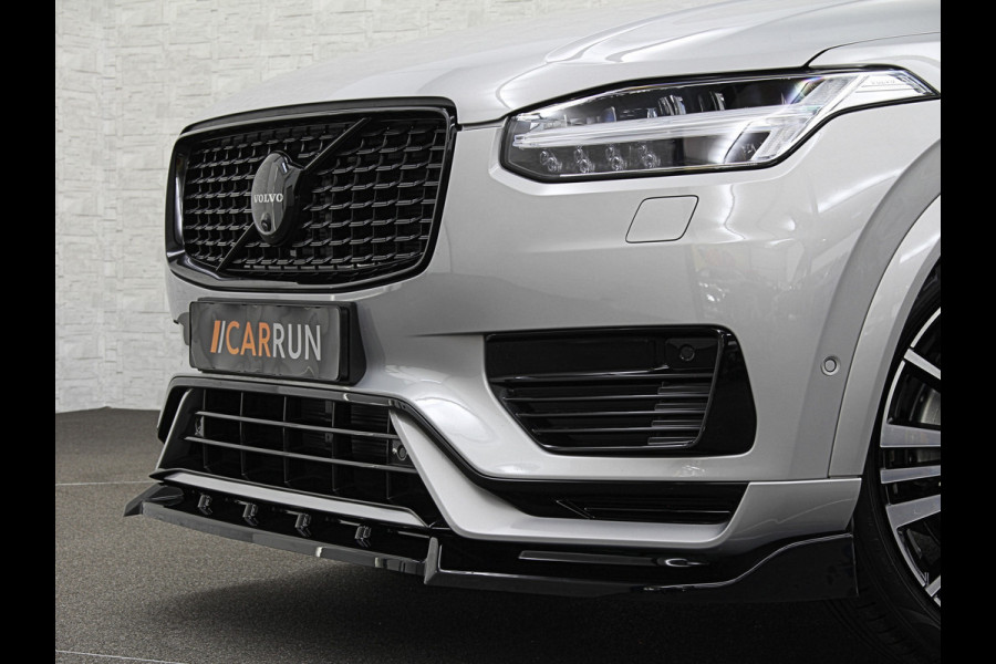 Volvo XC90 T8 R 455pk Long Range AWD Plus Dark | Luchtvering | Panorama | 360 Camera | Trekhaak | Pilot-Assist | ACC | Leder | Memory | Harman-Kardon | BLIS | Sportstoelen | Stoelverwarming V+A | Suurverwarming | Keyless-Entry | Standkachel | Full-LED | Zonwering | Getint Glas | Black-Optic | Draadloos Laden | Carplay |