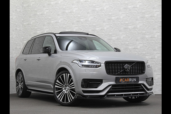 Volvo XC90 T8 R 455pk Long Range AWD Plus Dark | Luchtvering | Panorama | 360 Camera | Trekhaak | Pilot-Assist | ACC | Leder | Memory | Harman-Kardon | BLIS | Sportstoelen | Stoelverwarming V+A | Suurverwarming | Keyless-Entry | Standkachel | Full-LED | Zonwering | Getint Glas | Black-Optic | Draadloos Laden | Carplay |