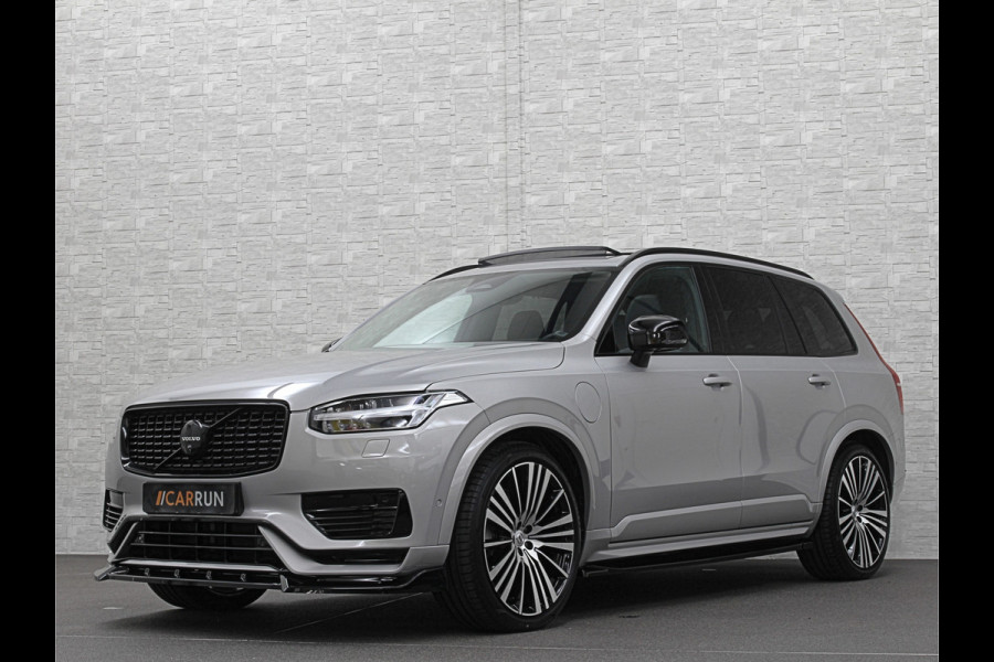 Volvo XC90 T8 R 455pk Long Range AWD Plus Dark | Luchtvering | Panorama | 360 Camera | Trekhaak | Pilot-Assist | ACC | Leder | Memory | Harman-Kardon | BLIS | Sportstoelen | Stoelverwarming V+A | Suurverwarming | Keyless-Entry | Standkachel | Full-LED | Zonwering | Getint Glas | Black-Optic | Draadloos Laden | Carplay |