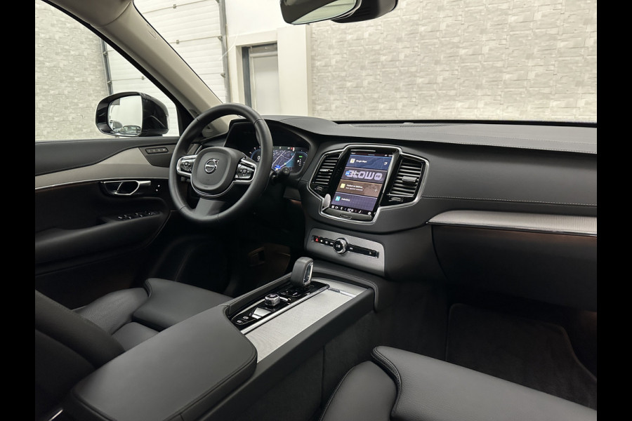 Volvo XC90 T8 R 455pk Long Range AWD Plus Dark | Luchtvering | Panorama | 360 Camera | Trekhaak | Pilot-Assist | ACC | Leder | Memory | Harman-Kardon | BLIS | Sportstoelen | Stoelverwarming V+A | Suurverwarming | Keyless-Entry | Standkachel | Full-LED | Zonwering | Getint Glas | Black-Optic | Draadloos Laden | Carplay |