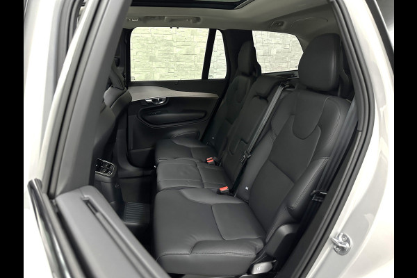 Volvo XC90 T8 R 455pk Long Range AWD Plus Dark | Luchtvering | Panorama | 360 Camera | Trekhaak | Pilot-Assist | ACC | Leder | Memory | Harman-Kardon | BLIS | Sportstoelen | Stoelverwarming V+A | Suurverwarming | Keyless-Entry | Standkachel | Full-LED | Zonwering | Getint Glas | Black-Optic | Draadloos Laden | Carplay |