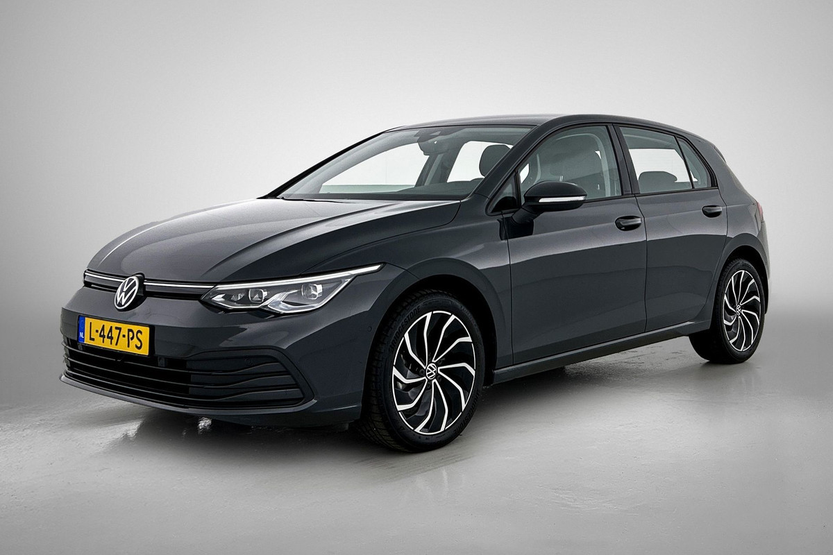 Volkswagen Golf 1.0 TSI Sport (VIRTUAL COCKPIT, SFEERVERLICHTING, NAVIGATIE , PARKEERSENSOREN, 1e EIGENAAR, GOED ONDERHOUDEN) Volkswagen Golf 1.0 TSI Sport (VIRTUAL COCKPIT, SFEERVERLICHTING, NAVIGATIE , PARKEERSENSOREN, 1e EIGENAAR, GOED ONDERHOUDEN)