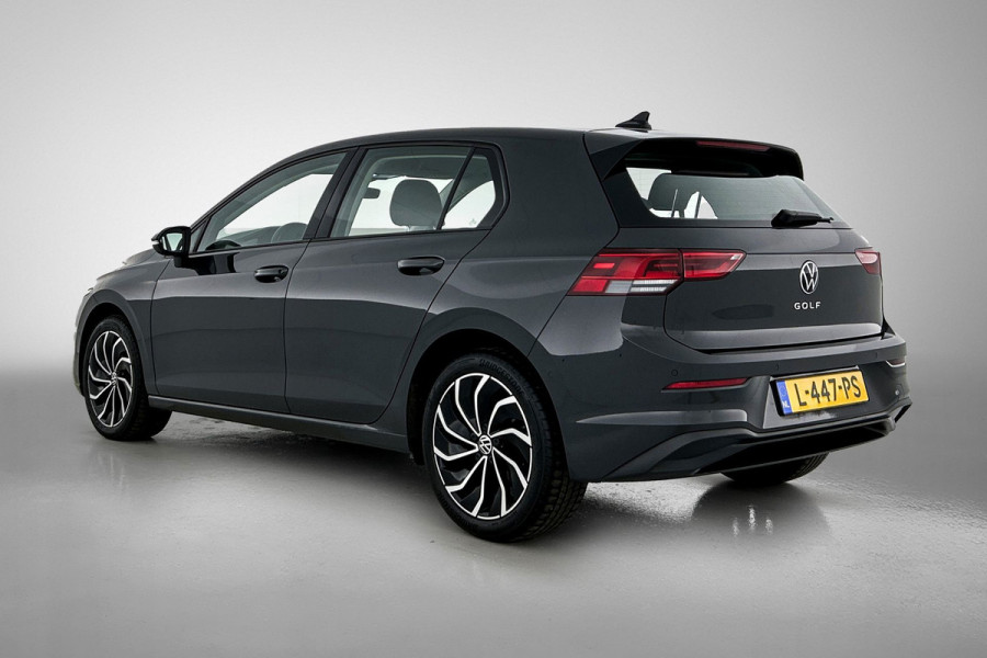Volkswagen Golf 1.0 TSI Sport (VIRTUAL COCKPIT, SFEERVERLICHTING, NAVIGATIE , PARKEERSENSOREN, 1e EIGENAAR, GOED ONDERHOUDEN)
