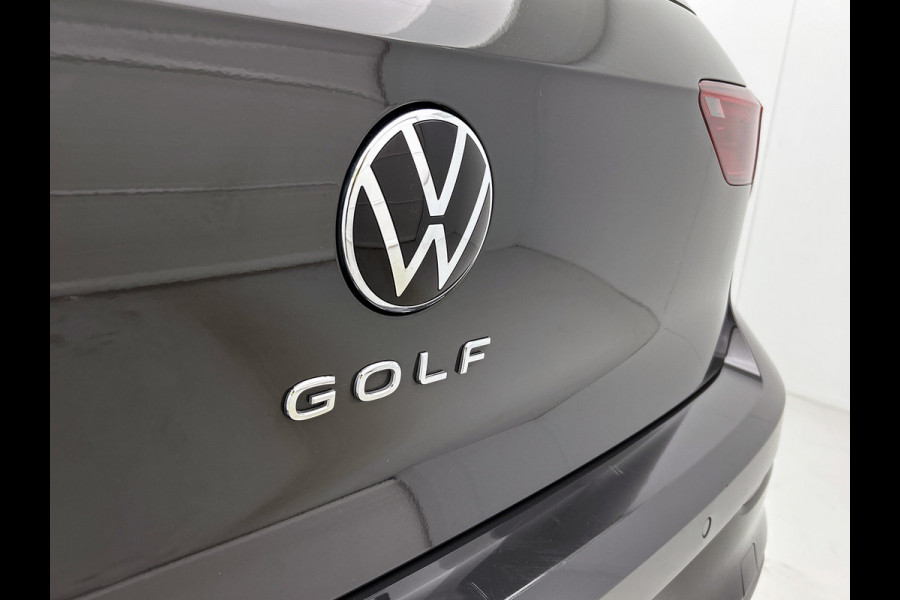 Volkswagen Golf 1.0 TSI Sport (VIRTUAL COCKPIT, SFEERVERLICHTING, NAVIGATIE , PARKEERSENSOREN, 1e EIGENAAR, GOED ONDERHOUDEN)