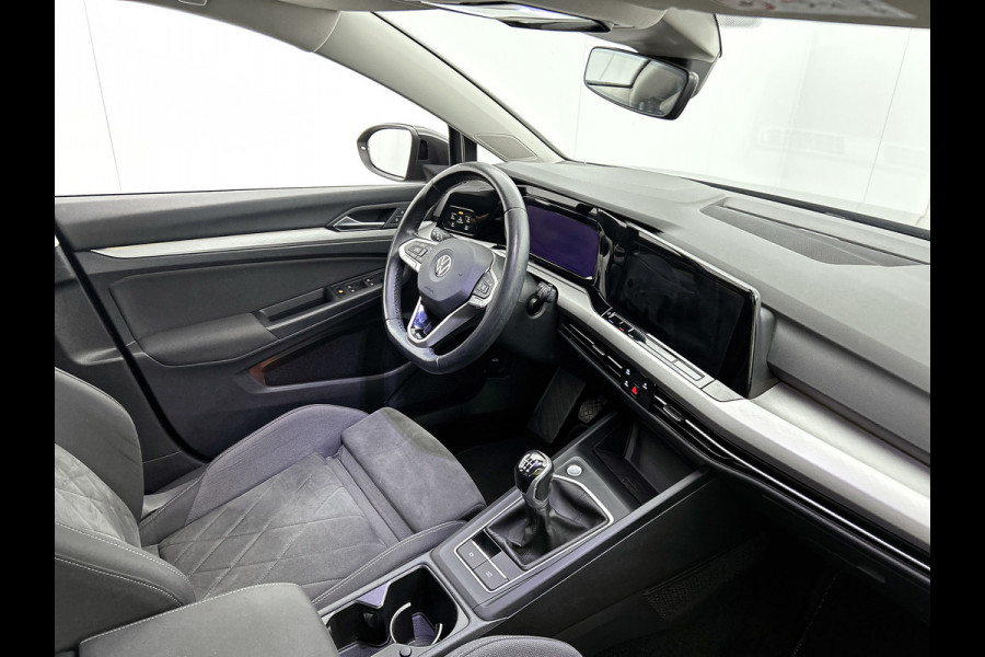 Volkswagen Golf 1.0 TSI Sport (VIRTUAL COCKPIT, SFEERVERLICHTING, NAVIGATIE , PARKEERSENSOREN, 1e EIGENAAR, GOED ONDERHOUDEN)
