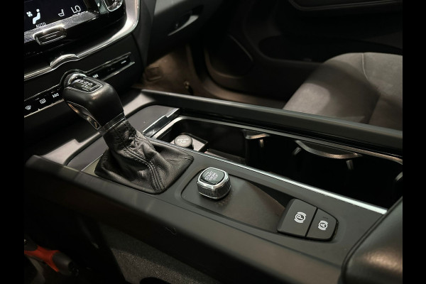 Volvo XC60 D4 Aut. Parkeercamera Stoelverwawrming ACC 190pk