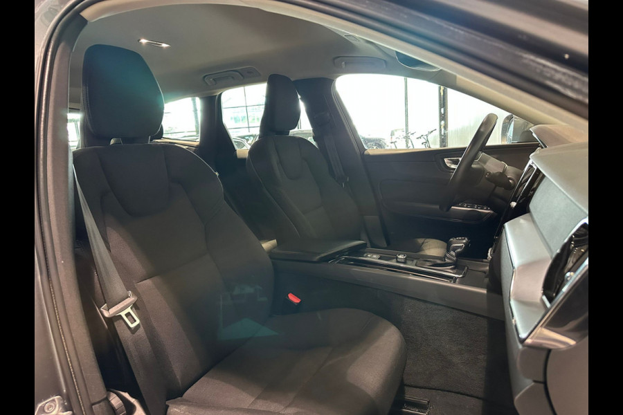 Volvo XC60 D4 Aut. Parkeercamera Stoelverwawrming ACC 190pk