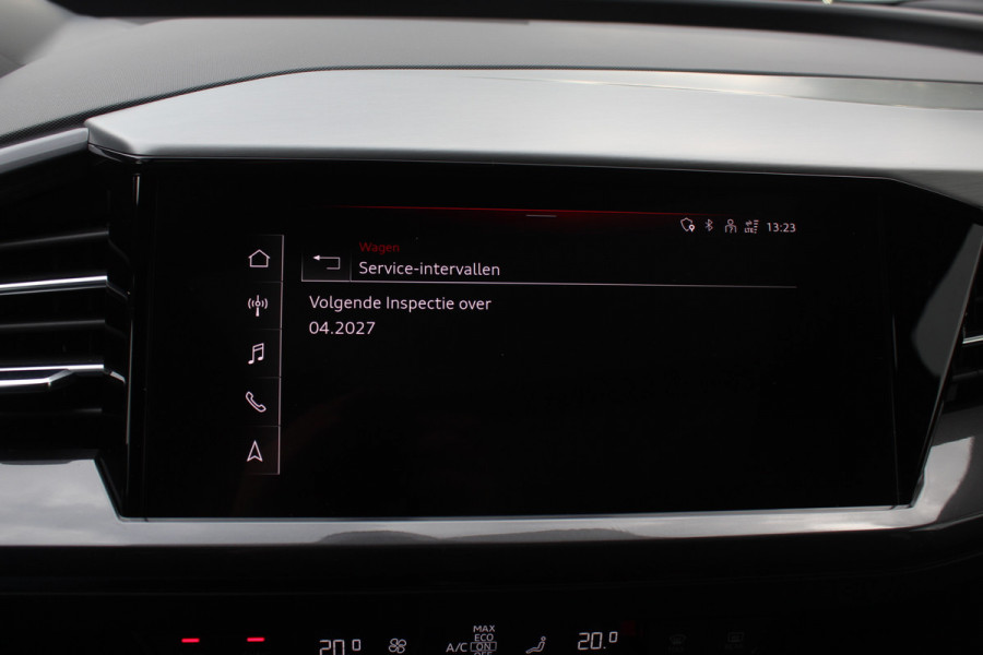 Audi Q4 e-tron 40 Launch edition S Competition 77 kWh / SoH 93.7% / Full option! / Panoramadak / Camera / RS Stoelen / Head-up / 21'' / B&O / Matrix LED / Dodehoek / Keyless / Navigatie / Stoelverwarming / DAB / ACC