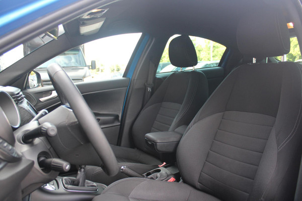 Alfa Romeo Giulietta 1.4 Turbo 120PK SPORT | ACHTERUITRIJ CAMERA | DAB+ RADIO | PARKEERSENSOREN VOOR EN ACHTER | AFNEEMBARE TREKHAAK | CRUISE CONTROL | CLIMATE CONTROL | SUPER NETTE AUTO! |