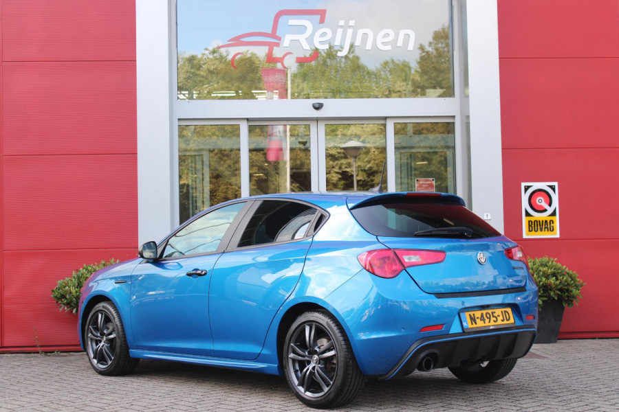 Alfa Romeo Giulietta 1.4 Turbo 120PK SPORT | ACHTERUITRIJ CAMERA | DAB+ RADIO | PARKEERSENSOREN VOOR EN ACHTER | AFNEEMBARE TREKHAAK | CRUISE CONTROL | CLIMATE CONTROL | SUPER NETTE AUTO! |