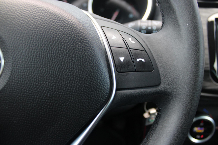 Alfa Romeo Giulietta 1.4 Turbo 120PK SPORT | ACHTERUITRIJ CAMERA | DAB+ RADIO | PARKEERSENSOREN VOOR EN ACHTER | AFNEEMBARE TREKHAAK | CRUISE CONTROL | CLIMATE CONTROL | SUPER NETTE AUTO! |