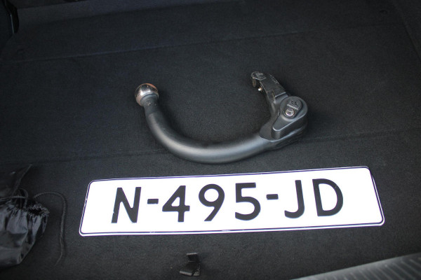 Alfa Romeo Giulietta 1.4 Turbo 120PK SPORT | ACHTERUITRIJ CAMERA | DAB+ RADIO | PARKEERSENSOREN VOOR EN ACHTER | AFNEEMBARE TREKHAAK | CRUISE CONTROL | CLIMATE CONTROL | SUPER NETTE AUTO! |