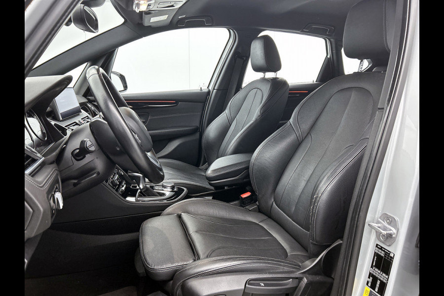 BMW 2 Serie Active Tourer 225xe iPerformance High Executive(NL-auto, Dealer Onderh, Trekhaak, Stoelv, Head-up, PDC V+A, Navi, Etc)