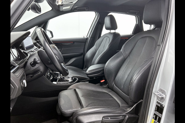 BMW 2 Serie Active Tourer 225xe iPerformance High Executive(NL-auto, Dealer Onderh, Trekhaak, Stoelv, Head-up, PDC V+A, Navi, Etc)