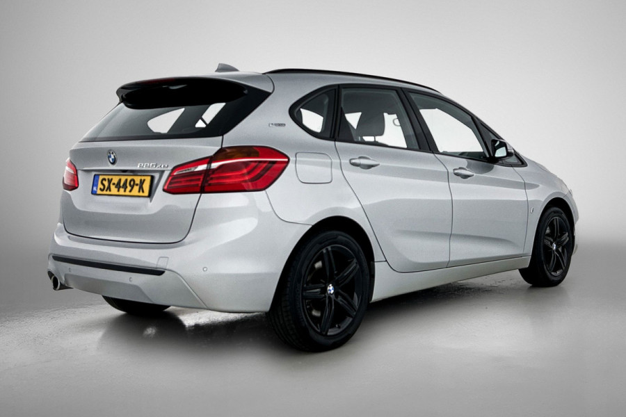 BMW 2 Serie Active Tourer 225xe iPerformance High Executive(NL-auto, Dealer Onderh, Trekhaak, Stoelv, Head-up, PDC V+A, Navi, Etc)