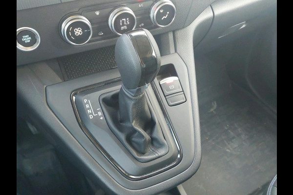 Nissan Townstar Tekna L1 45 kWh Laad ruimte voorzien  van vloer plaat en wandbekleding