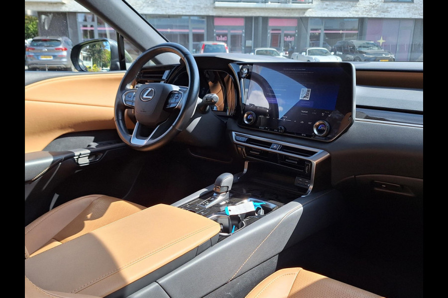 Lexus RX 350h Hybrid AWD Executive Line | Panoramadak, 360 camera, Stoelverwarming + Koeling voor en achter
