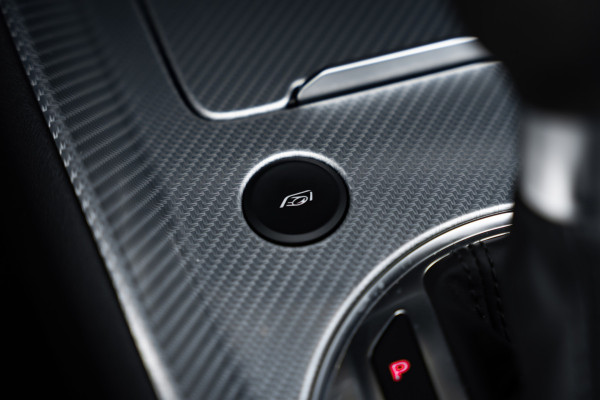Audi TT RS 2.5 TFSI Roadster Quattro | Black Edition | B&O | Elektr. stoelen | Camera