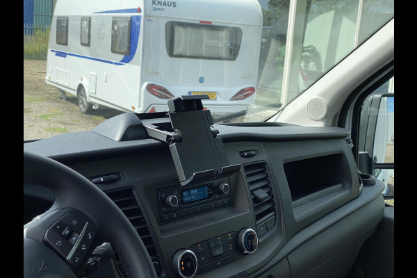 Ford Transit 350 2.0 TDCI L4H1 Trend RWD | 130pk | Geïsoleerde Bakwagen! | Zijdeur | Deuren achter | Airco | Cruise control | BPM VRIJ