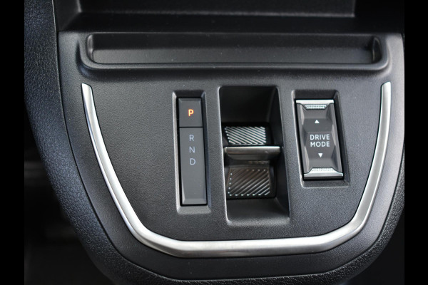 Opel Vivaro Electric L2 75 kWh | 8 jaar garantie | Surround View Pakket | Geïsoleerde comfort scheidingswand met vaste ruit | 3 zitplaatsen