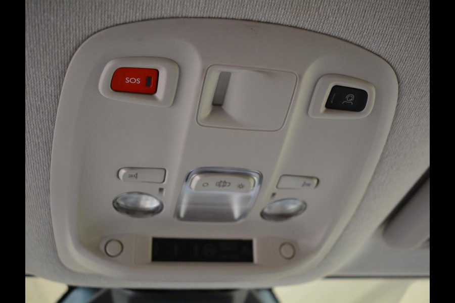 Opel Vivaro Electric L2 75 kWh | 8 jaar garantie | Surround View Pakket | Geïsoleerde comfort scheidingswand met vaste ruit | 3 zitplaatsen
